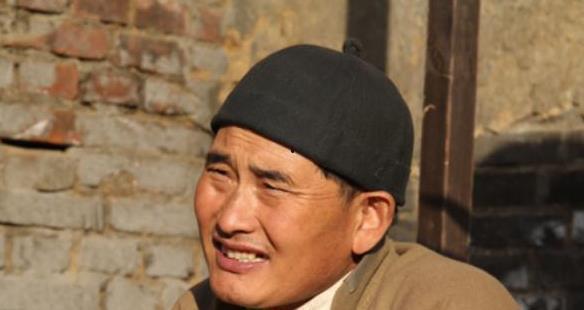 新仓区吃瓜群众事件真相,真相背后的真相